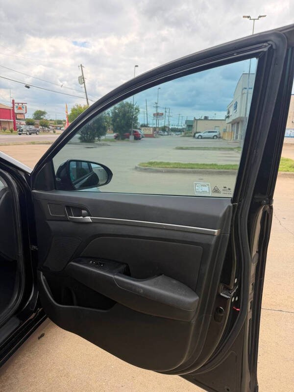 2019 Hyundai Elantra Value Edition