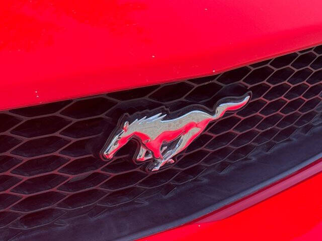 2008 Ford Mustang V6 Deluxe