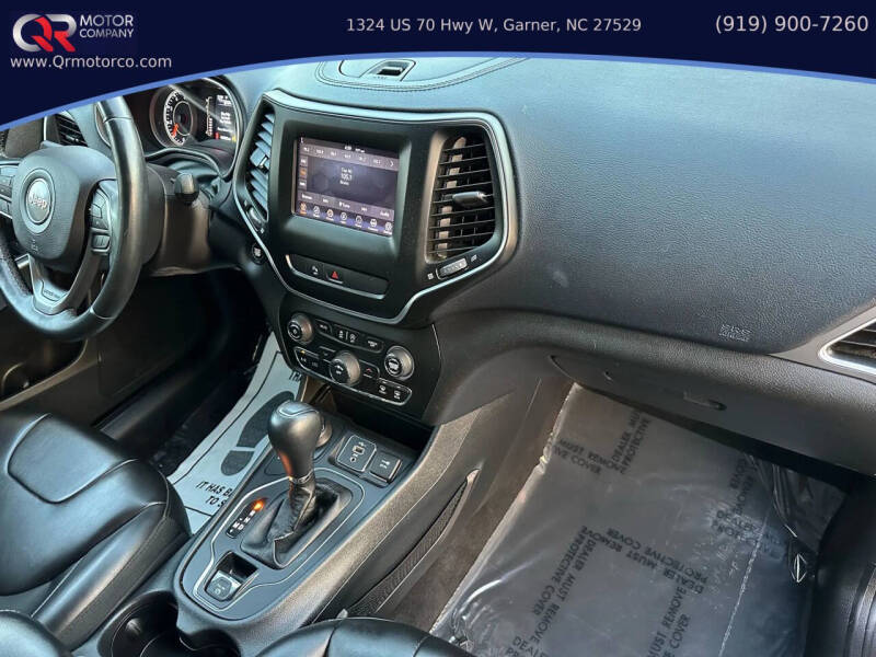 2019 Jeep Cherokee Latitude Plus