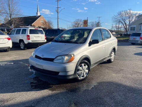 Toyota echo 2000