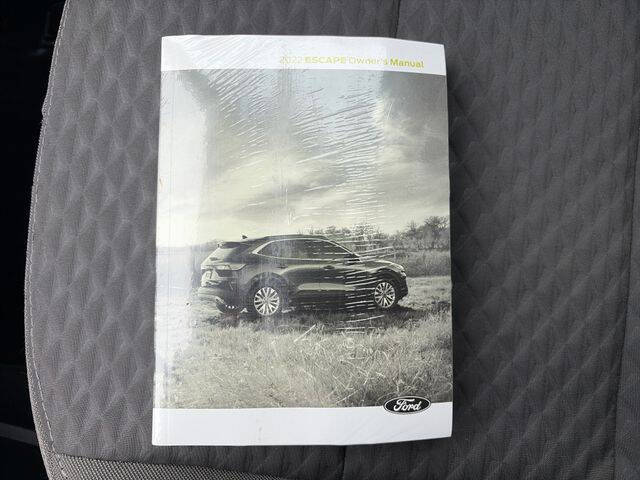 2022 Ford Escape SE