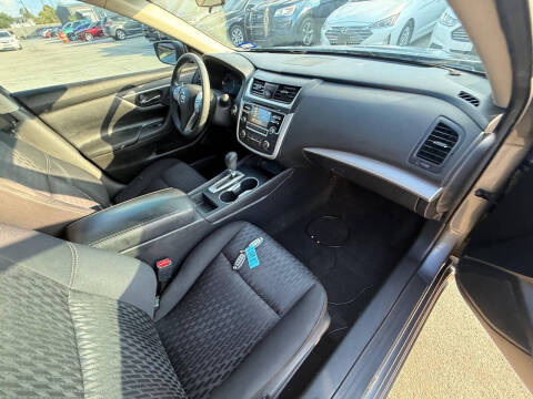 2017 Nissan Altima 2.5 SV