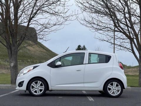 2014 Chevrolet Spark LS Manual