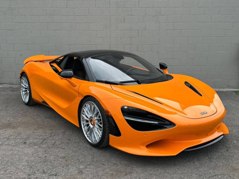 2025 McLaren 750S Spider