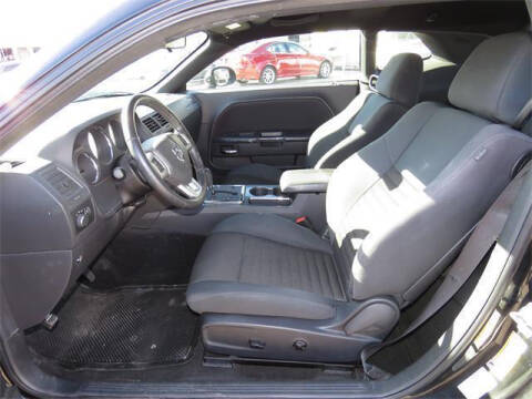 2014 Dodge Challenger SXT