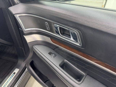 2018 Ford Explorer Platinum