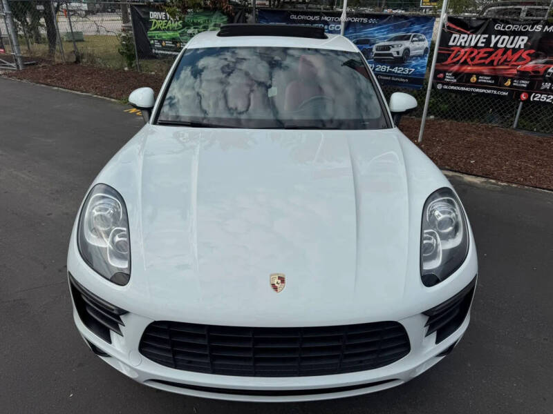 2017 Porsche Macan