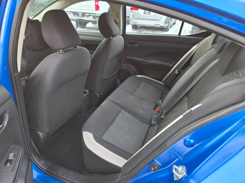 2021 Nissan Versa SV