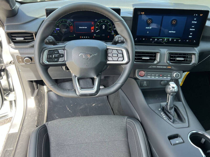 2025 Ford Mustang EcoBoost