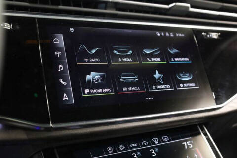 2021 Audi Q8 quattro Prestige 55 TFSI