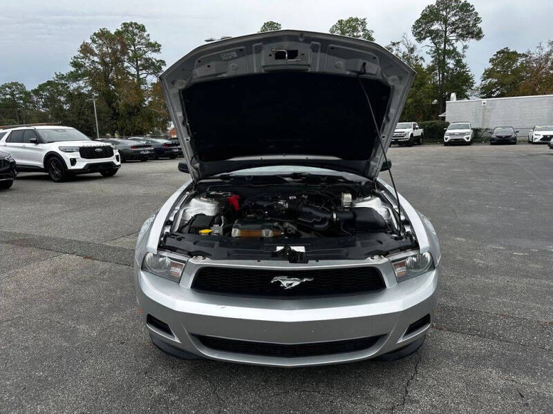 2012 Ford Mustang V6