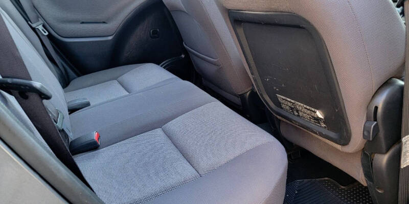 2004 Toyota Matrix XR