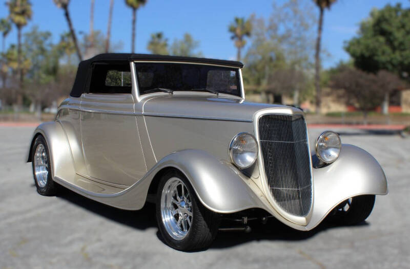 1934 Ford Cabriolet
