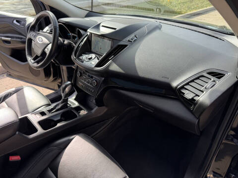 2018 Ford Escape Titanium