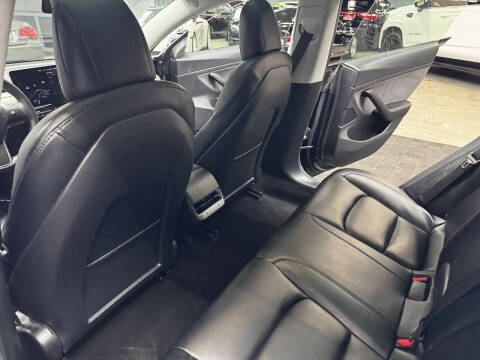 2020 Tesla Model 3 Standard Range Plus