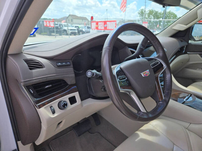 2017 Cadillac Escalade Premium Luxury