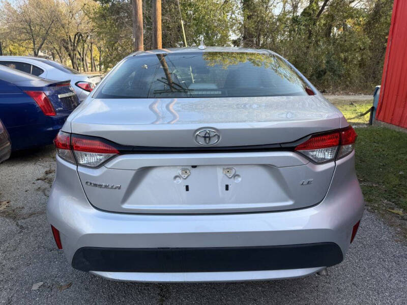 2022 Toyota Corolla LE