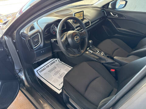 2016 Mazda MAZDA3 i Sport