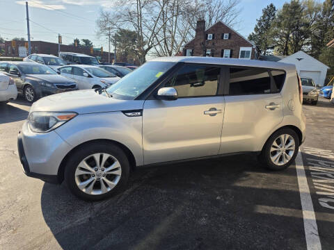 2014 Kia Soul +