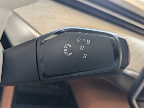 2025 Volkswagen ID. Buzz Pro S Plus