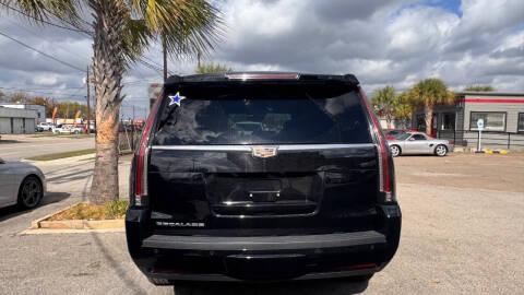 2015 Cadillac Escalade Luxury