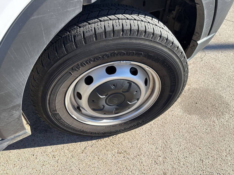 2024 Ford Transit 250