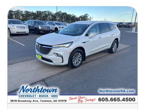 2023 Buick Enclave Essence