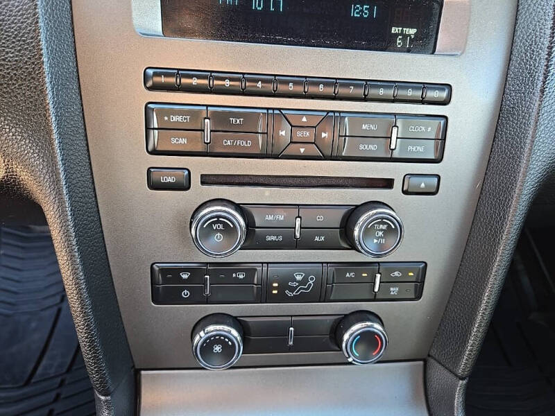 2012 Ford Mustang V6 Premium