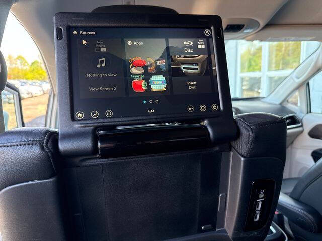 2019 Chrysler Pacifica Touring L Plus