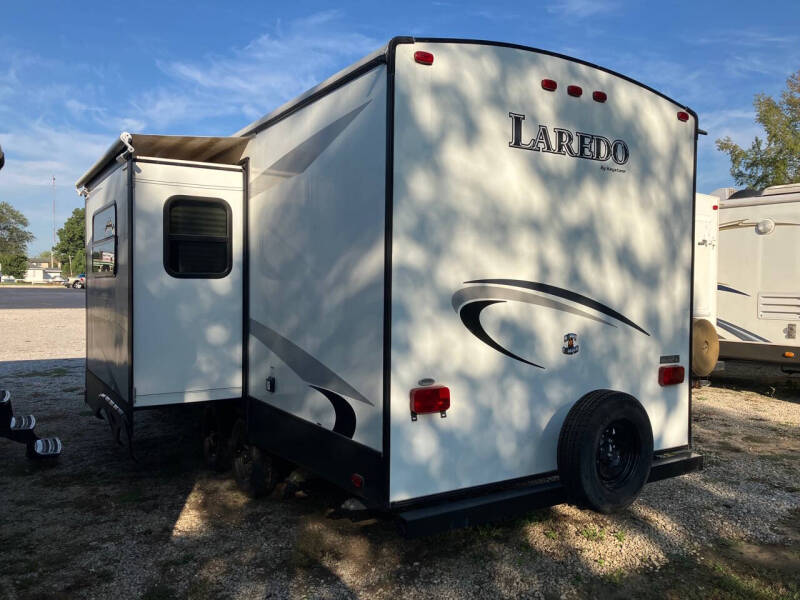 2016 Keystone RV Laredo