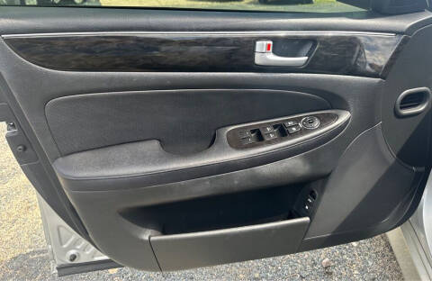 2013 Hyundai Genesis 3.8L