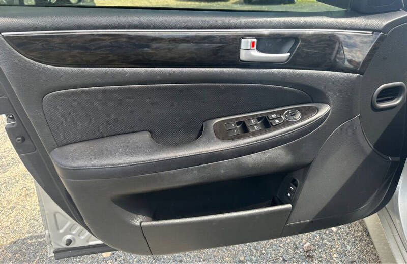 2013 Hyundai Genesis 3.8L