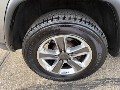 2012 Jeep Grand Cherokee Laredo X