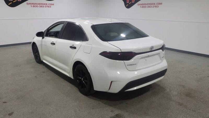 2022 Toyota Corolla XLE