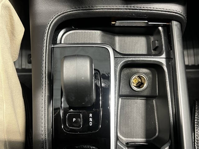 2023 Volvo XC90 B6 Plus Bright Theme 7P