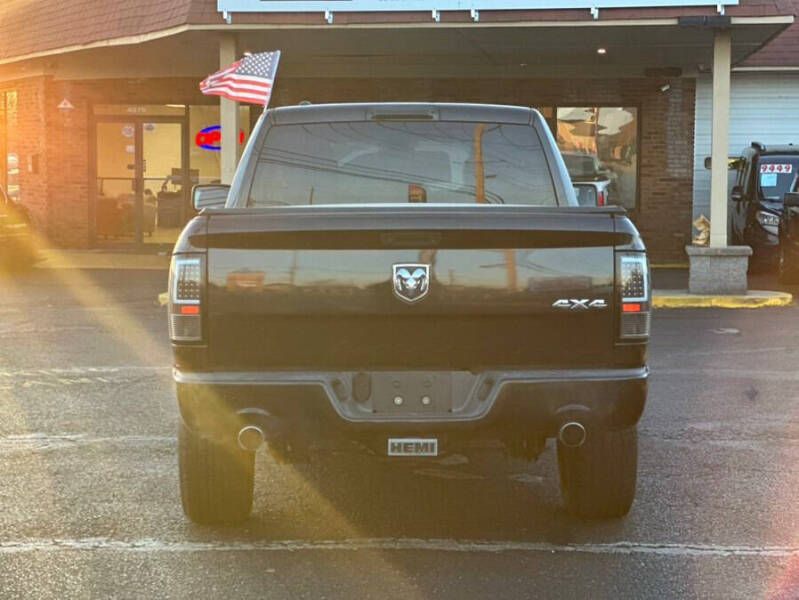 2017 RAM 1500 Express