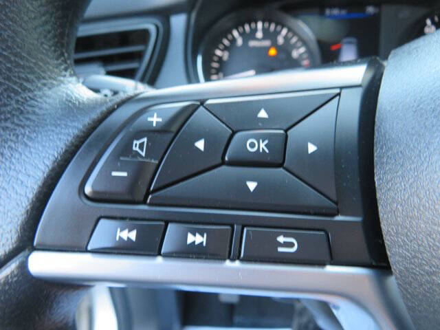 2022 Nissan Rogue Sport S