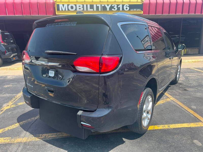 2019 Chrysler Pacifica Touring L Plus