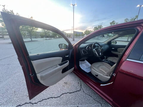 2012 Chrysler 200 Limited