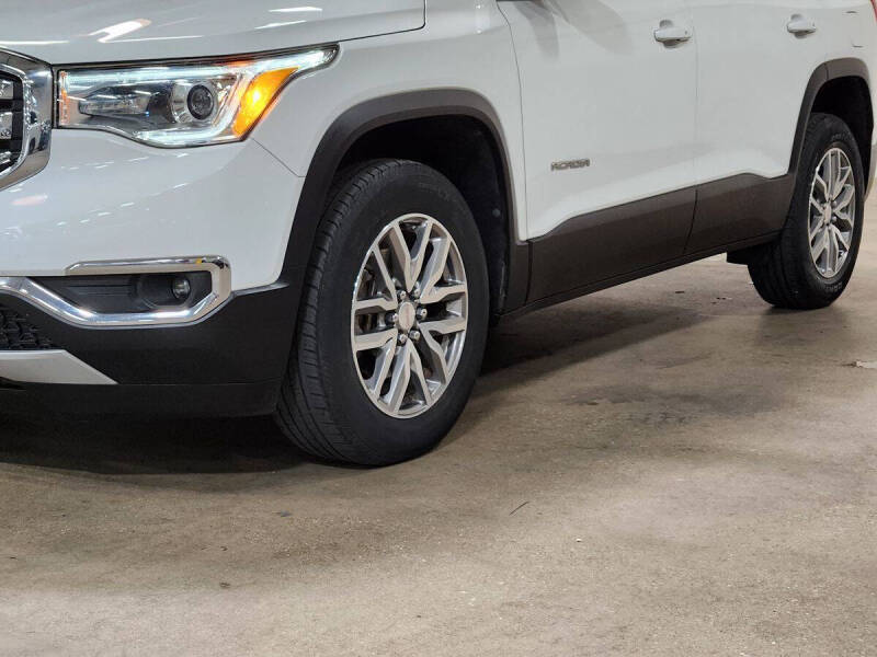 2019 GMC Acadia SLE-2