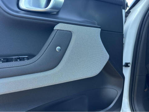 2022 Polestar 2 Long Range Dual Motor