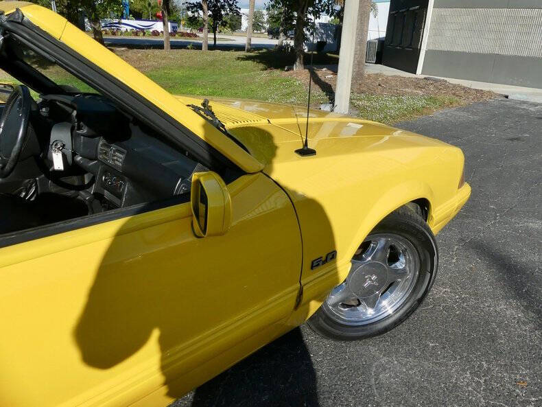 1993 Ford Mustang LX 5.0