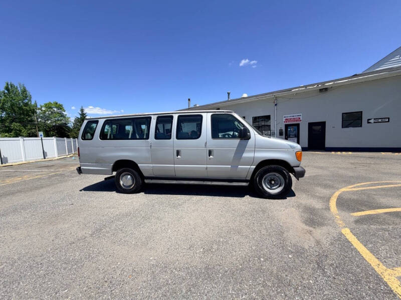 2006 Ford E-Series E-350 SD XL