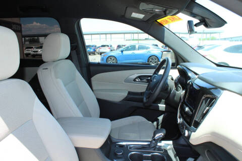 2022 Chevrolet Traverse LS