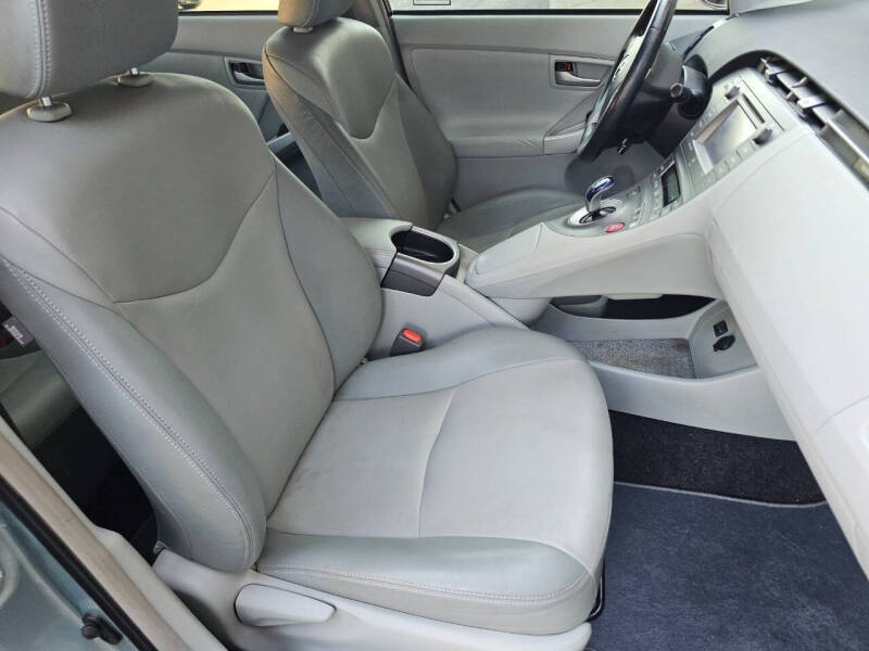 2014 Toyota Prius Five