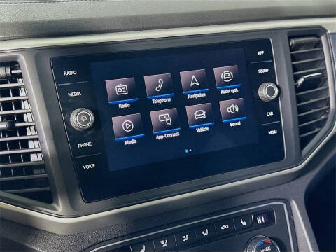 2021 Volkswagen Atlas Cross Sport V6 SE R-Line