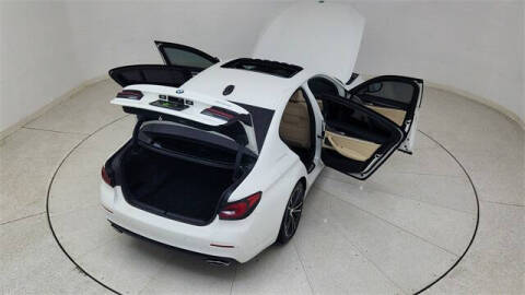 2021 BMW 5 Series 530i