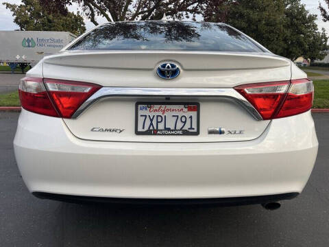 2017 Toyota Camry Hybrid XLE