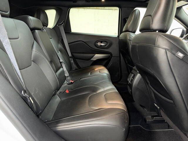 2021 Jeep Cherokee Latitude Lux