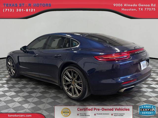 2018 Porsche Panamera 4